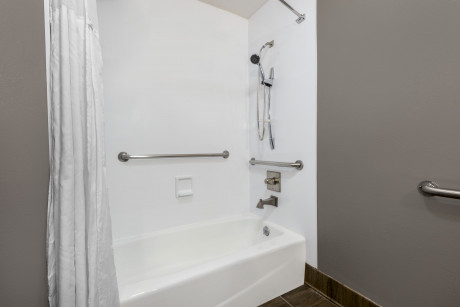 Accessibility - Accessible Tub